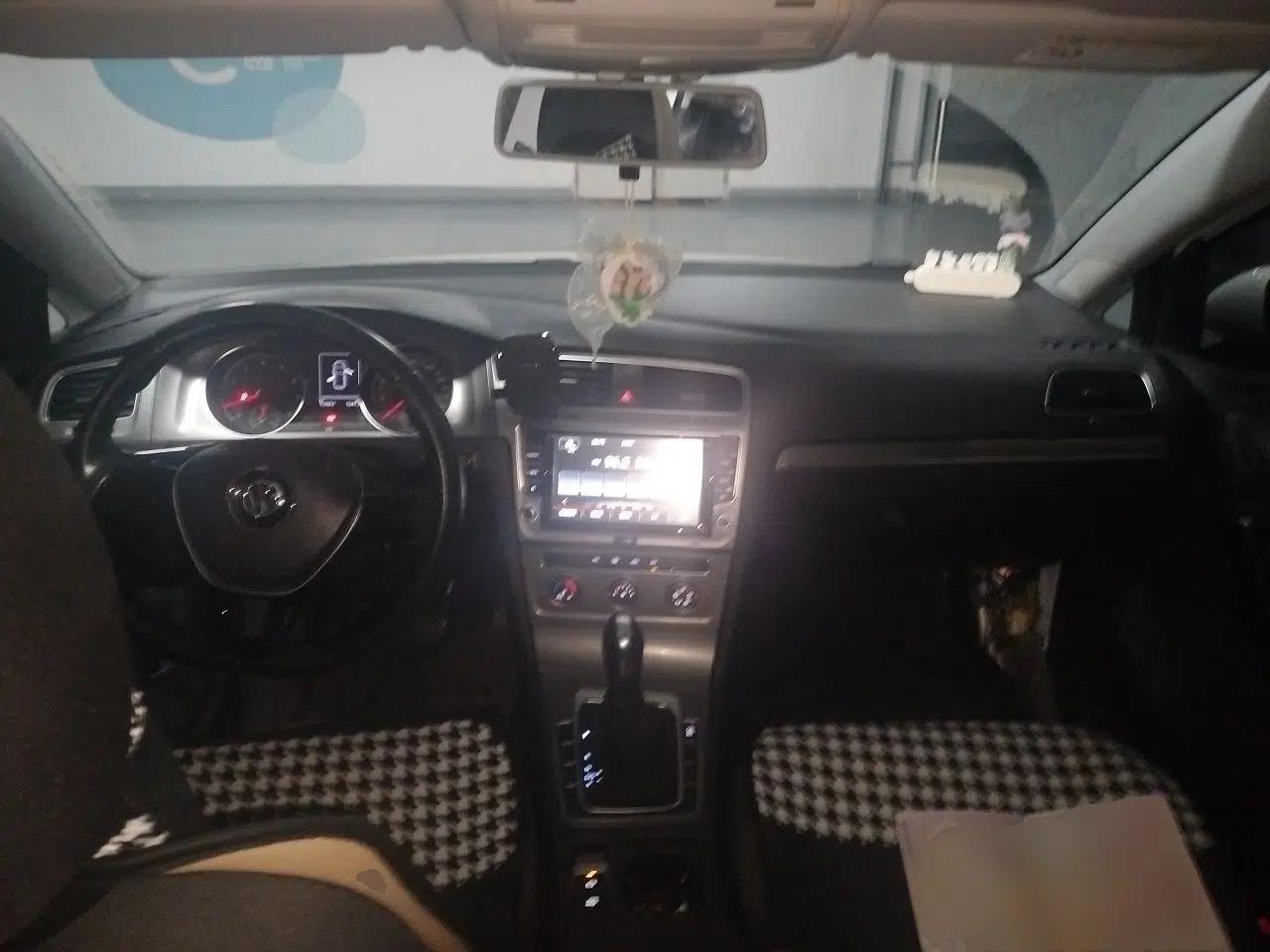 Volkswagen Golf 2014 1.4TSI Automatic Comfort Model — миниатюра 9