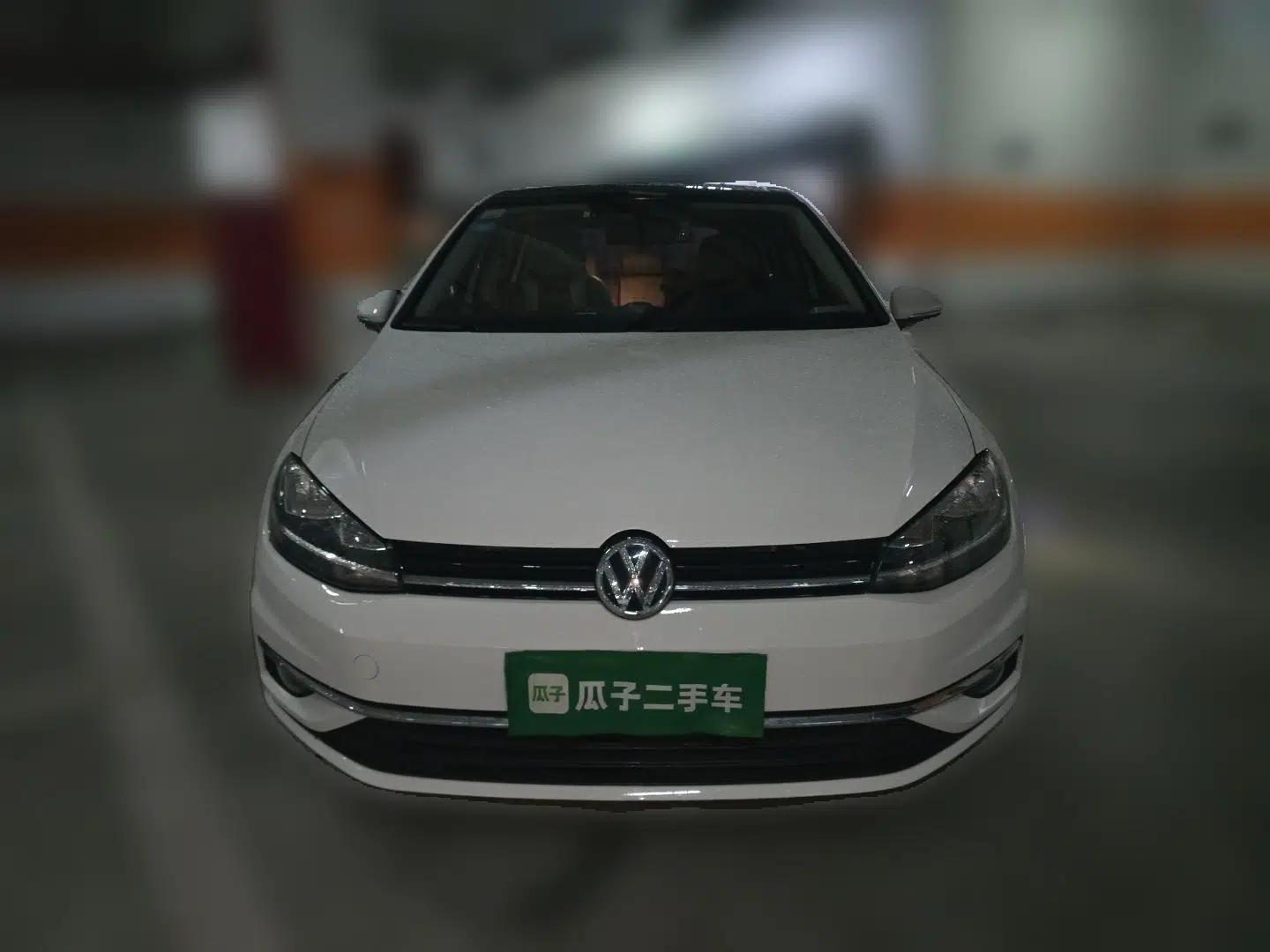 Volkswagen Golf 2018 1.6L Automatic Comfort Model — миниатюра 2