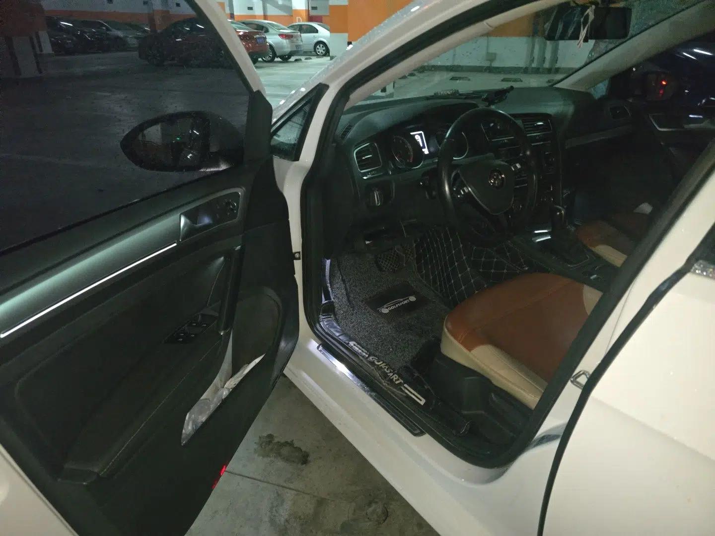 Volkswagen Golf 2018 1.6L Automatic Comfort Model — миниатюра 16