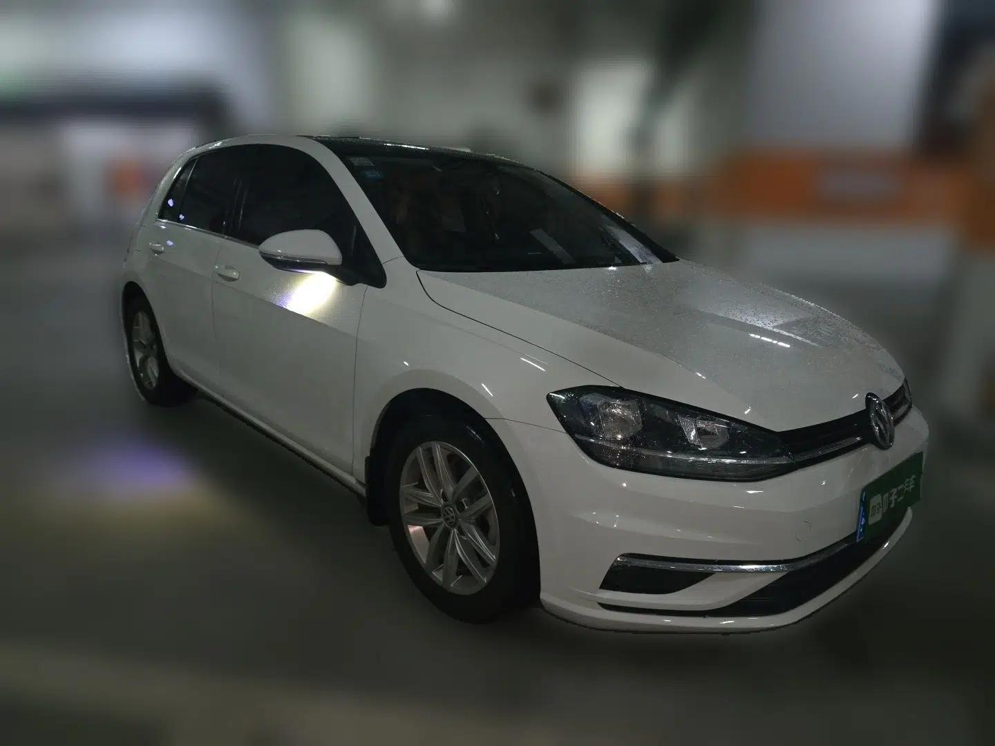 Volkswagen Golf 2018 1.6L Automatic Comfort Model — миниатюра 3