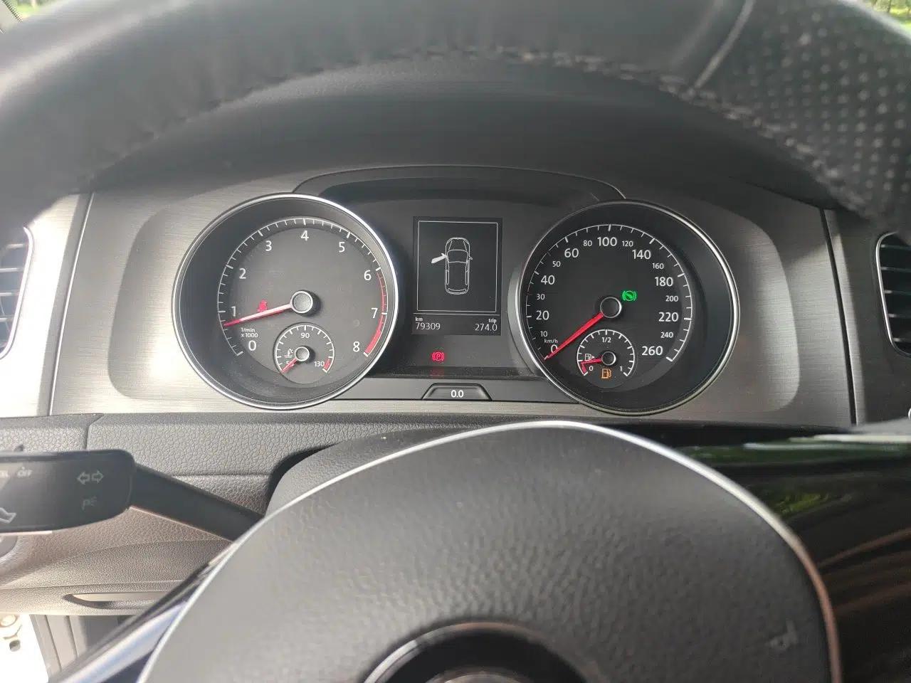 Volkswagen Golf 2015 1.4TSI Automatic Comfort Model — миниатюра 11
