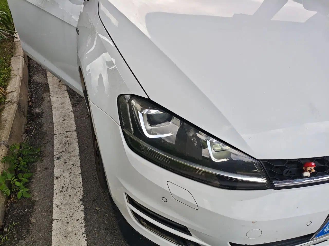 Volkswagen Golf 2015 1.4TSI Automatic Flagship Model — миниатюра 7