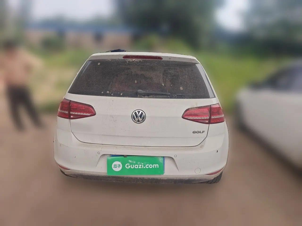 Volkswagen Golf 2016 1.6L Automatic Comfort Model — миниатюра 5