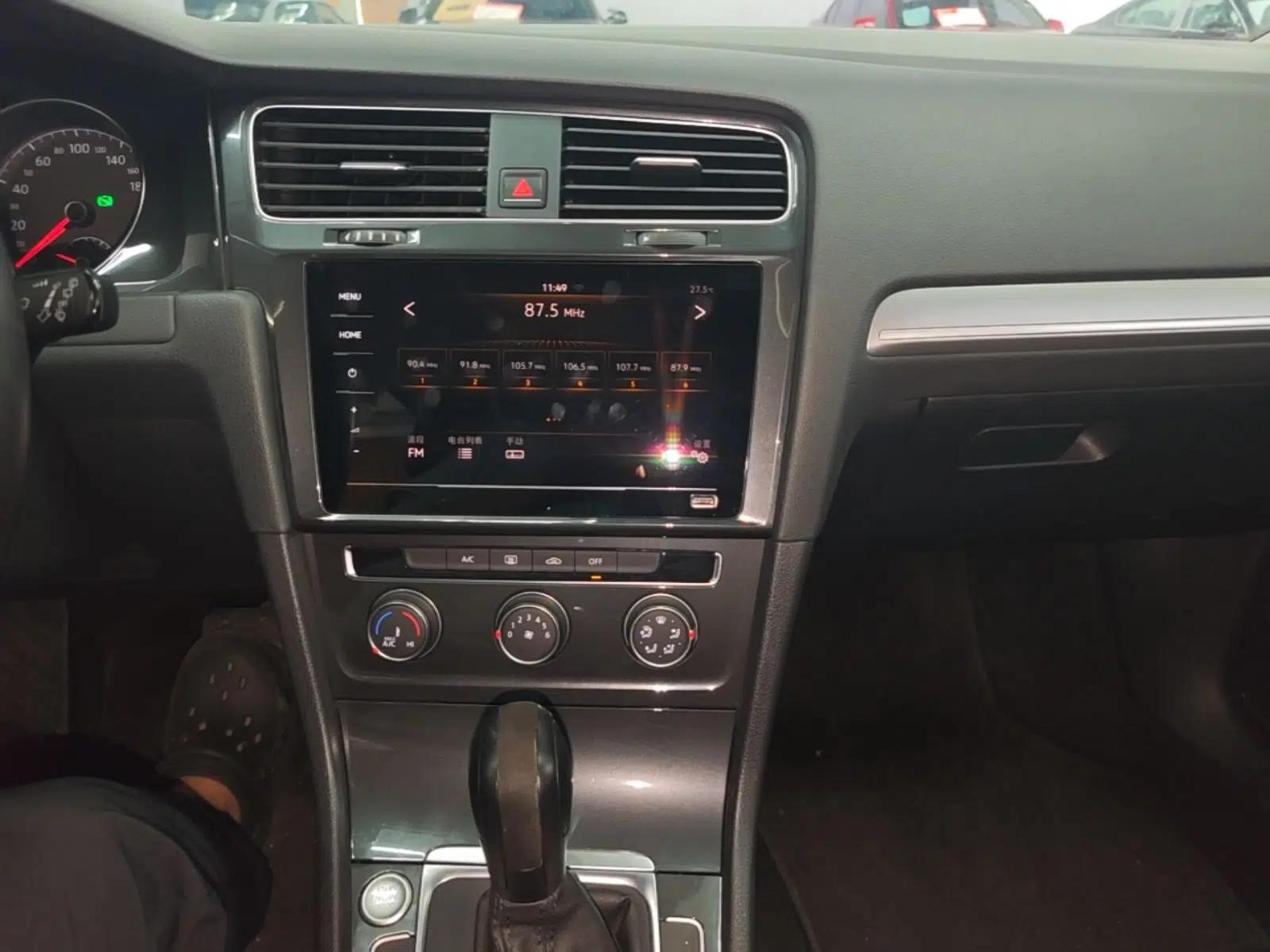 Volkswagen Golf 2020 Zhiai Edition 280TSI DSG Comfort Model — миниатюра 20