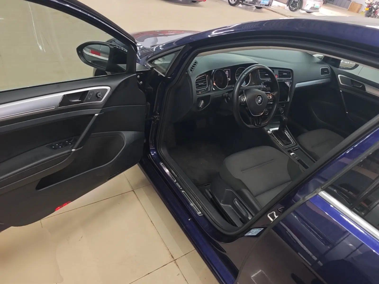 Volkswagen Golf 2020 Zhiai Edition 280TSI DSG Comfort Model — миниатюра 23