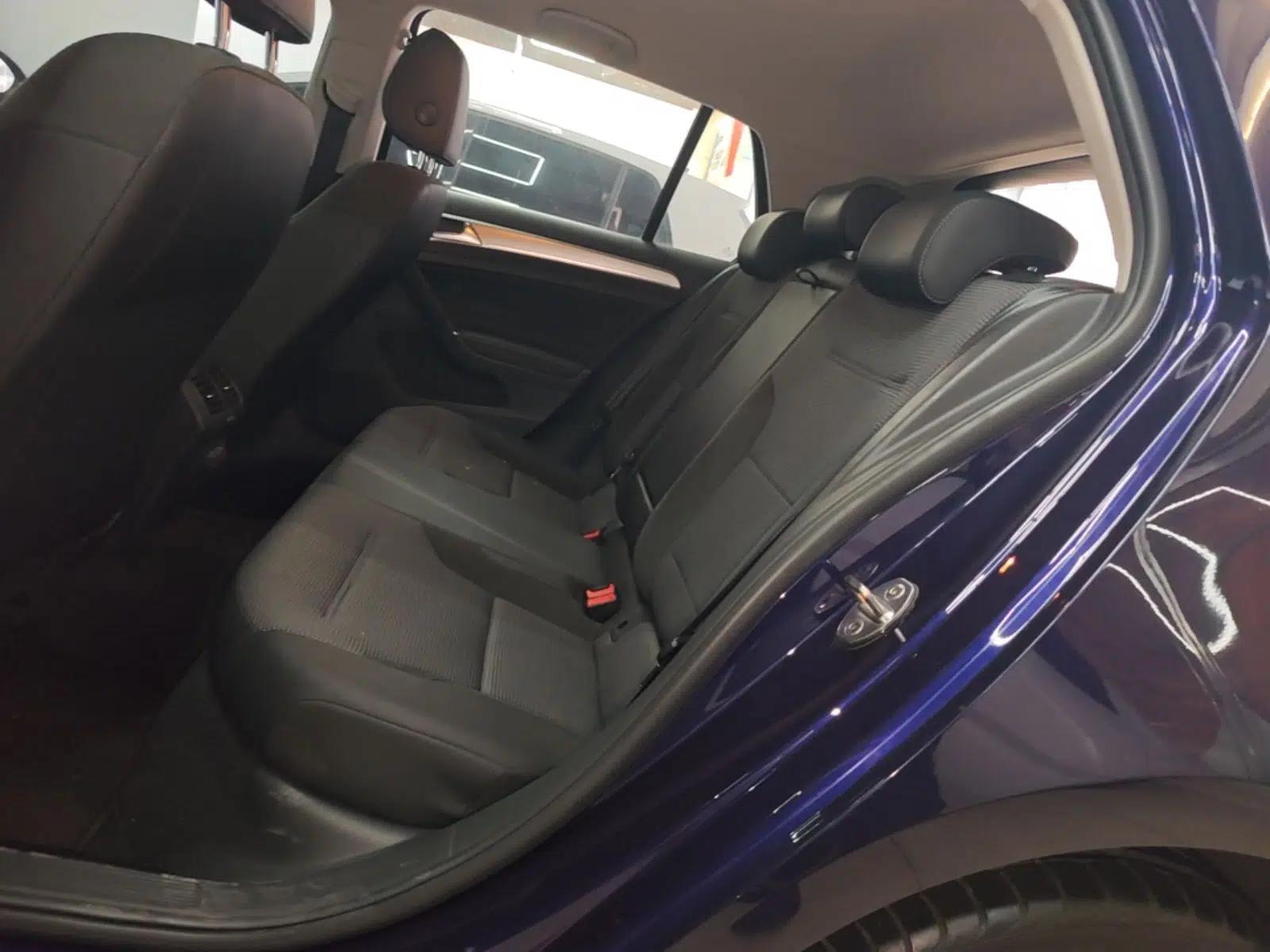 Volkswagen Golf 2020 Zhiai Edition 280TSI DSG Comfort Model — миниатюра 25