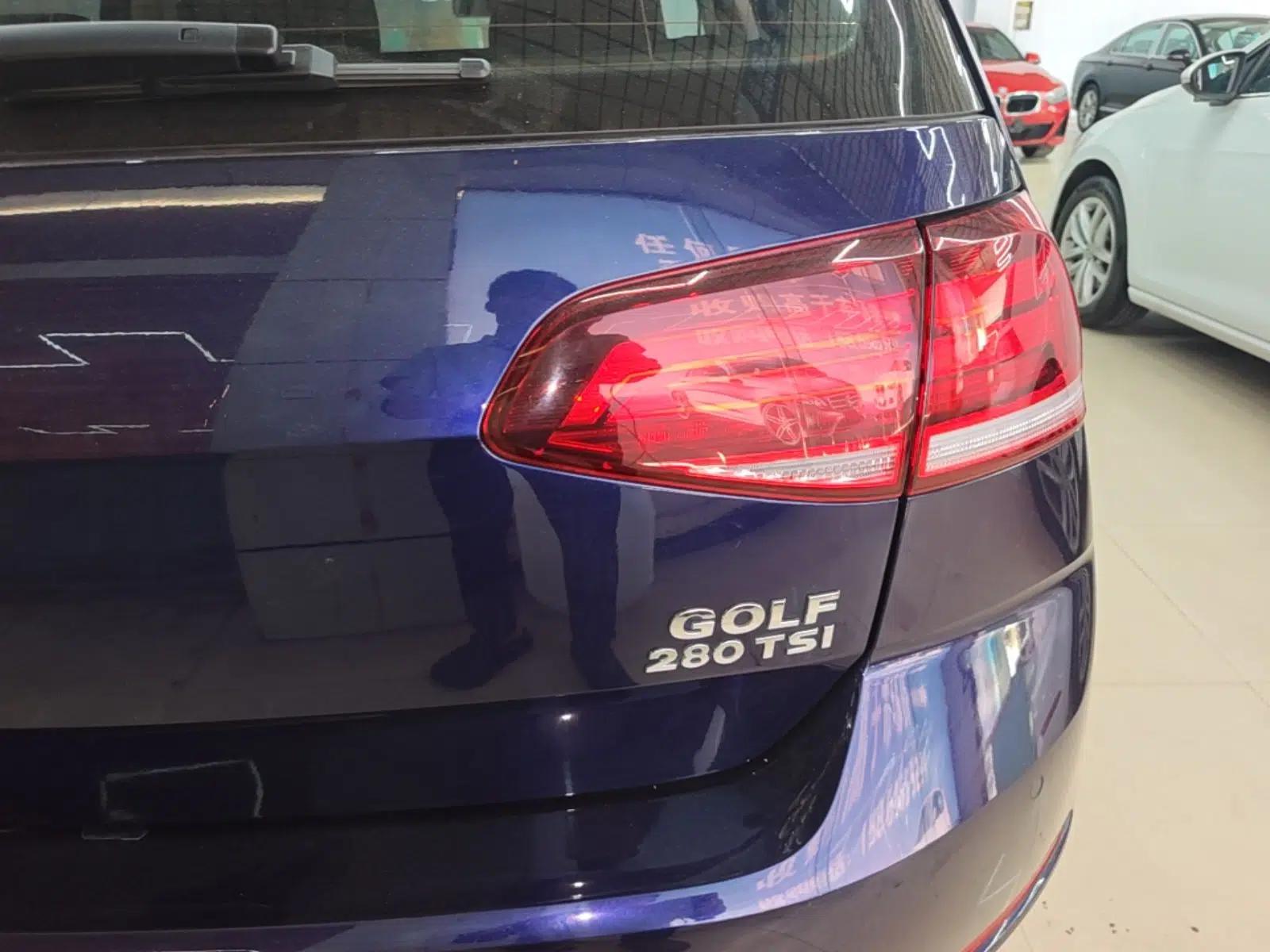 Volkswagen Golf 2020 Zhiai Edition 280TSI DSG Comfort Model — миниатюра 9