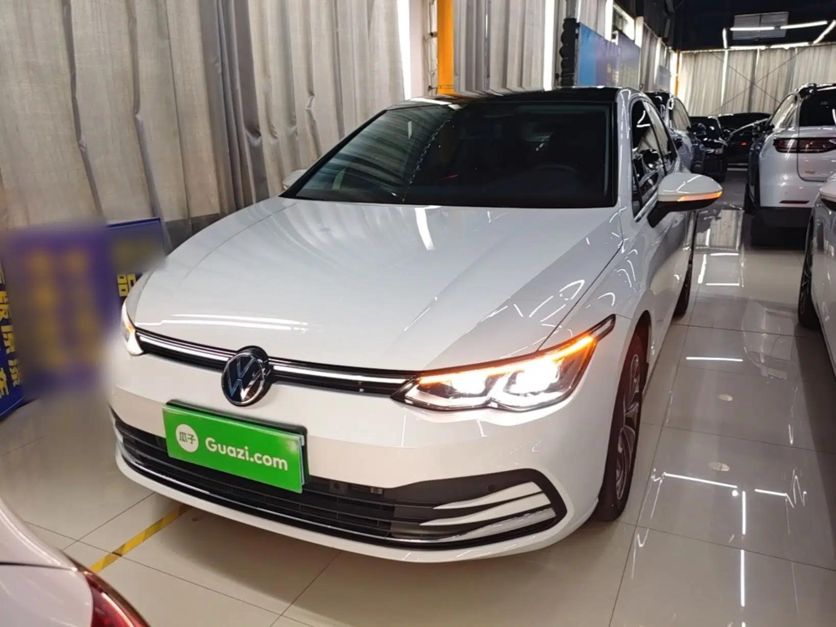 Volkswagen Golf 2023 Facelift 280TSI DSG Pro — миниатюра 2