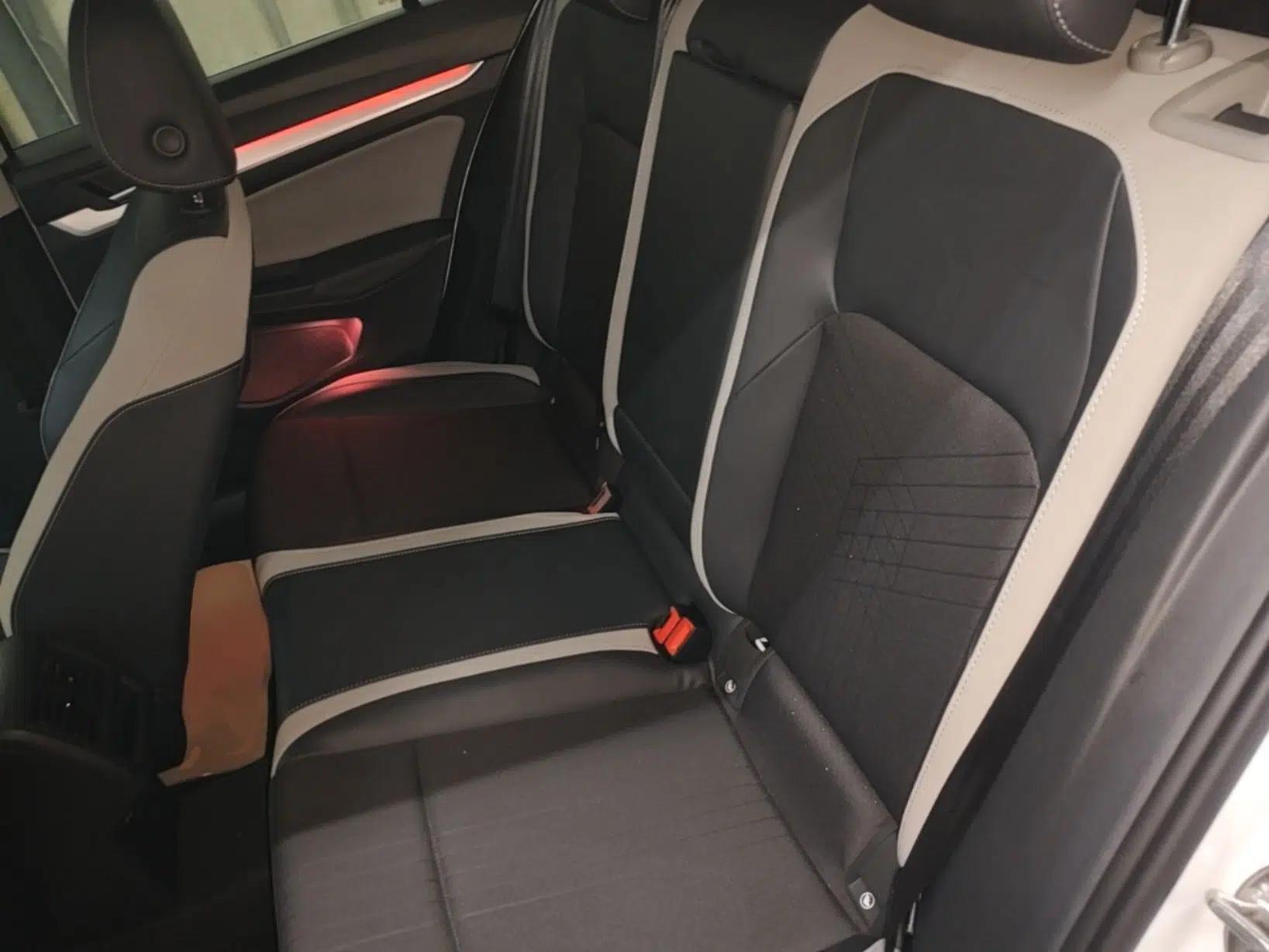 Volkswagen Golf 2023 Facelift 280TSI DSG Pro — миниатюра 20