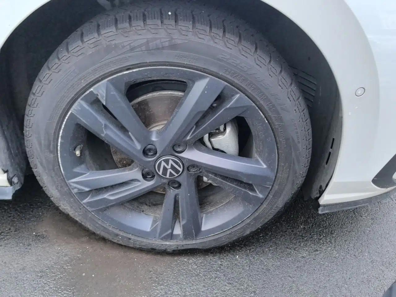 Volkswagen Golf 2021 280TSI DSG R-Line — миниатюра 8