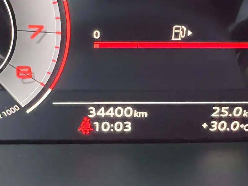 Audi Q6 2024 45TFSI quattro Qiyun Edition Yulin Package 6-seater — миниатюра 13