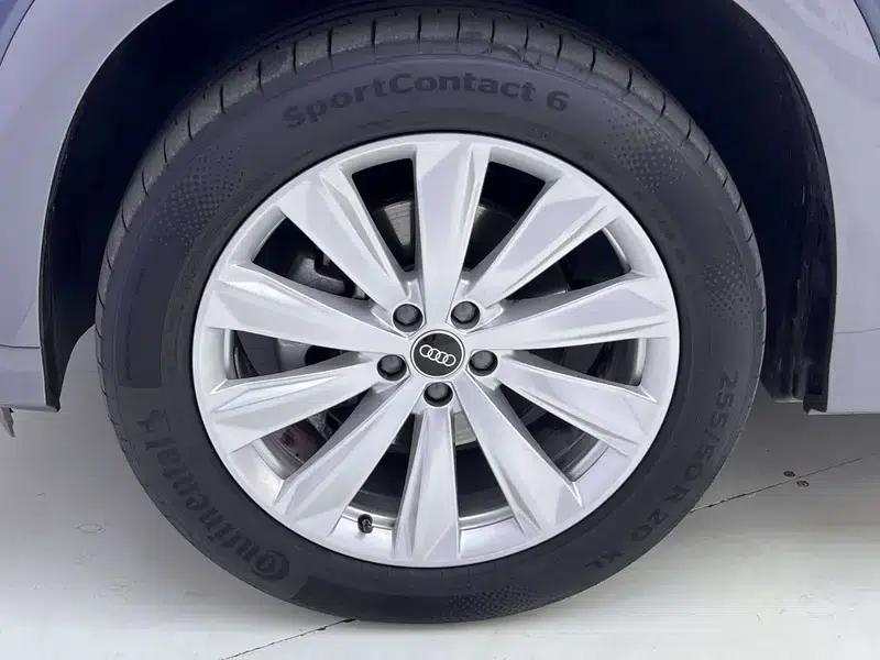Audi Q6 2024 45TFSI quattro Qiyun Edition Yulin Package 6-seater — миниатюра 17
