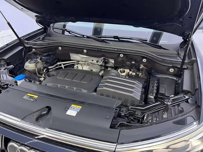 Audi Q6 2024 45TFSI quattro Qiyun Edition Yulin Package 6-seater — миниатюра 9