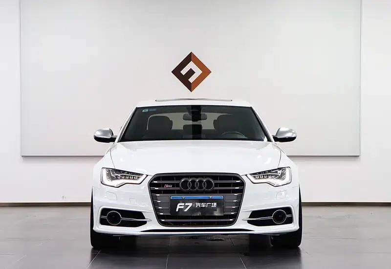 2013 Audi S6 4.0TFSI — миниатюра 2