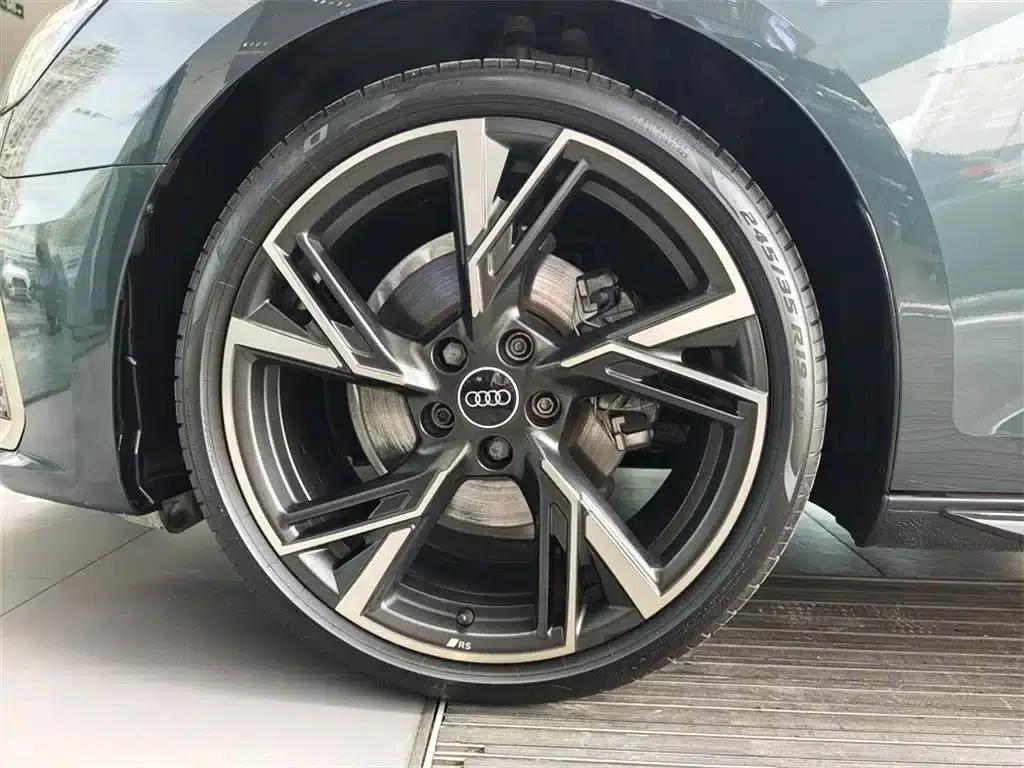 2024 Audi A4L 40 TFSI quattro RS Package (Sports Edition) — миниатюра 17
