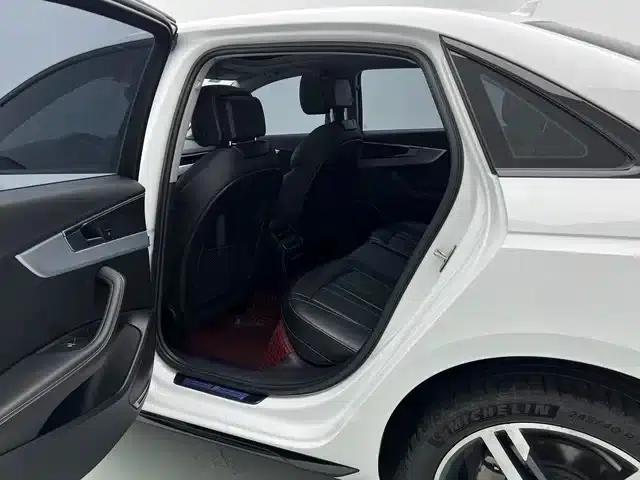 Audi A4L 2023 40 TFSI Luxury Dynamic — миниатюра 14