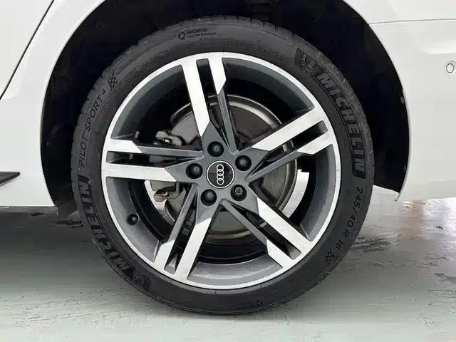 Audi A4L 2023 40 TFSI Luxury Dynamic — миниатюра 17