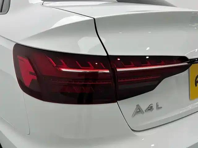 Audi A4L 2023 40 TFSI Luxury Dynamic — миниатюра 18