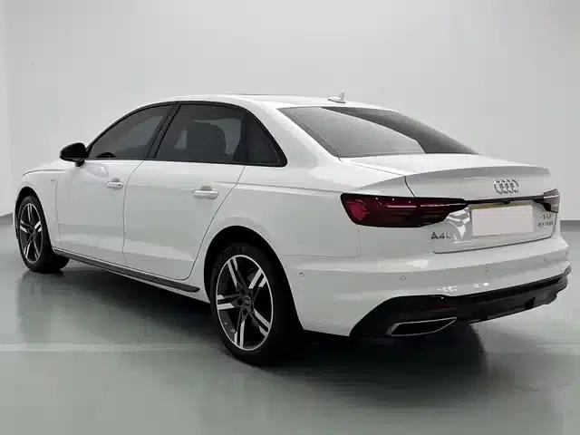 Audi A4L 2023 40 TFSI Luxury Dynamic — миниатюра 5