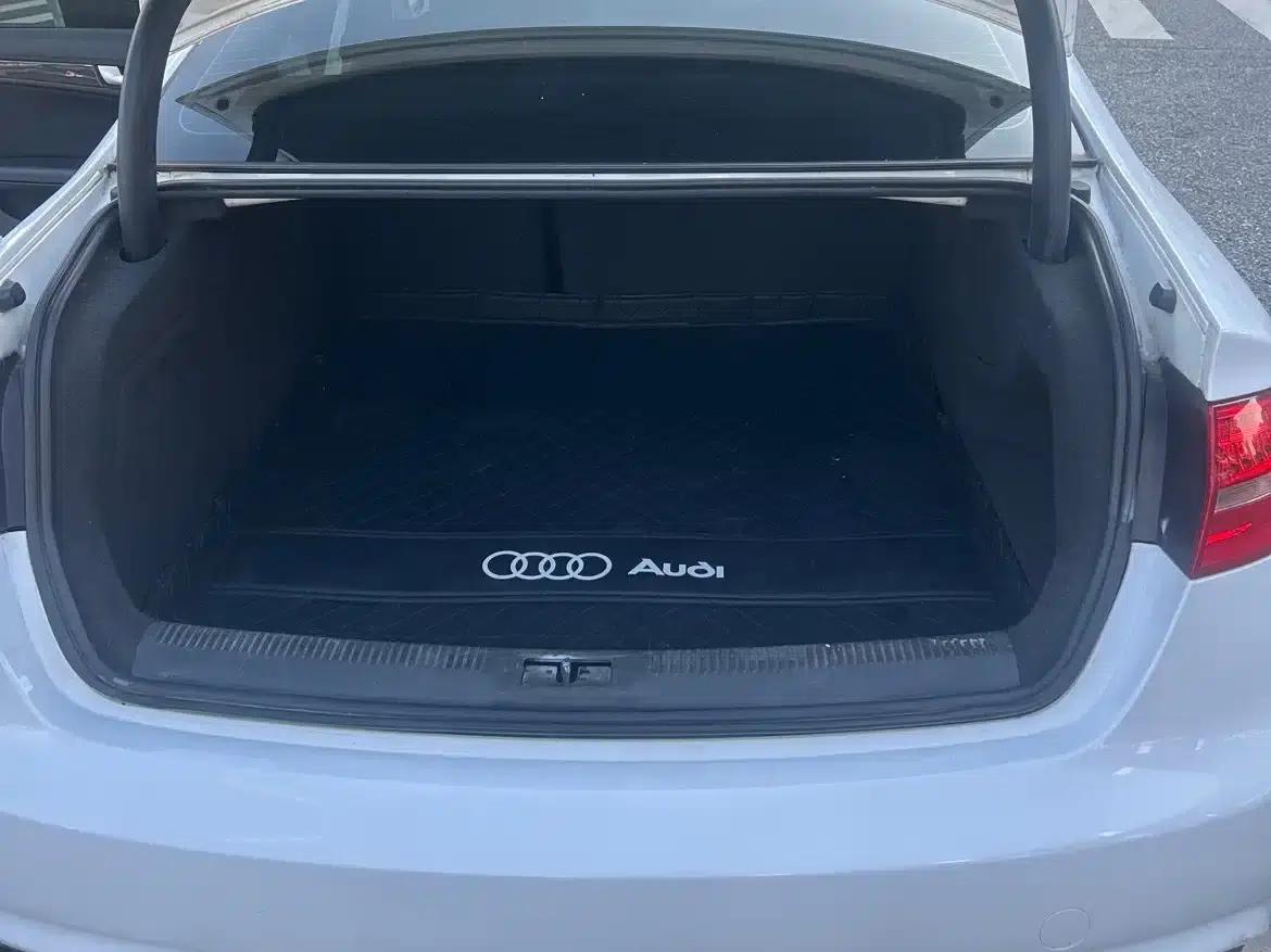 Audi A4L 2013 35 TFSI Automatic Standard Edition — миниатюра 10