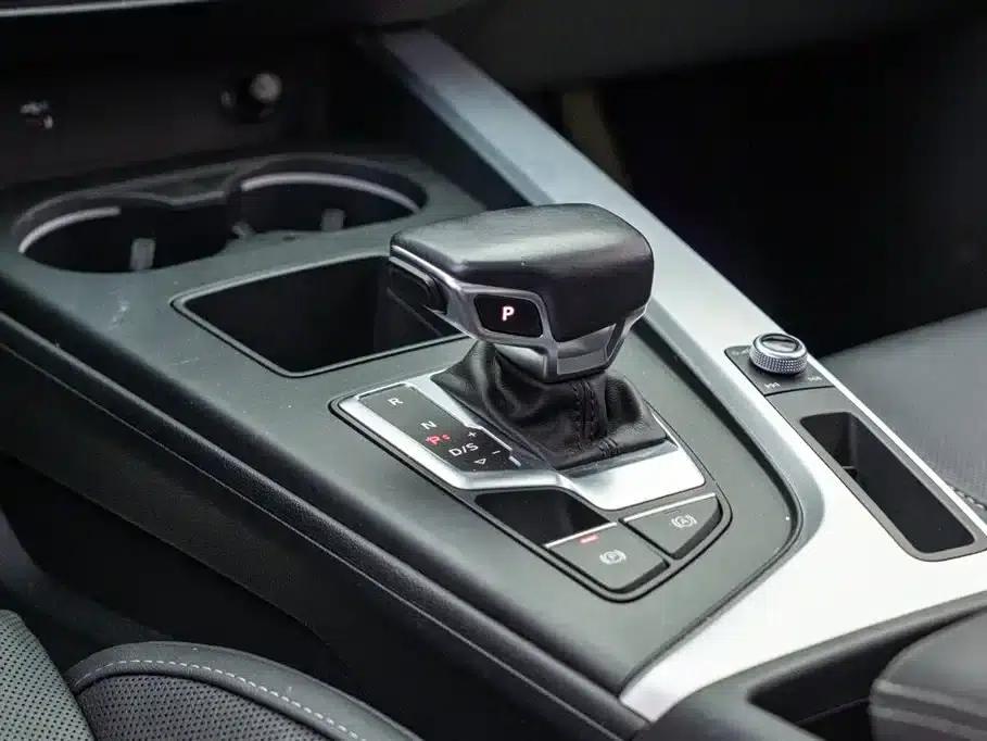 Audi A4L 2020 40 TFSI Fashion Dynamic Edition — миниатюра 17