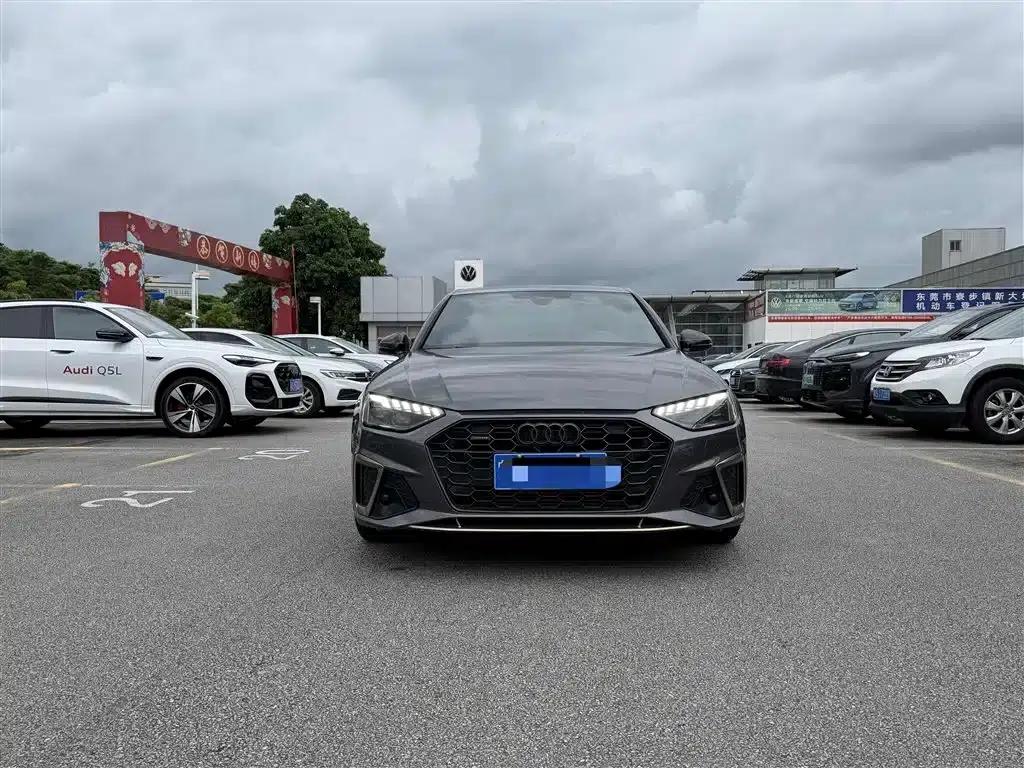 2024 Audi A4L 40 TFSI quattro RS Package (Sports Edition) — миниатюра 2