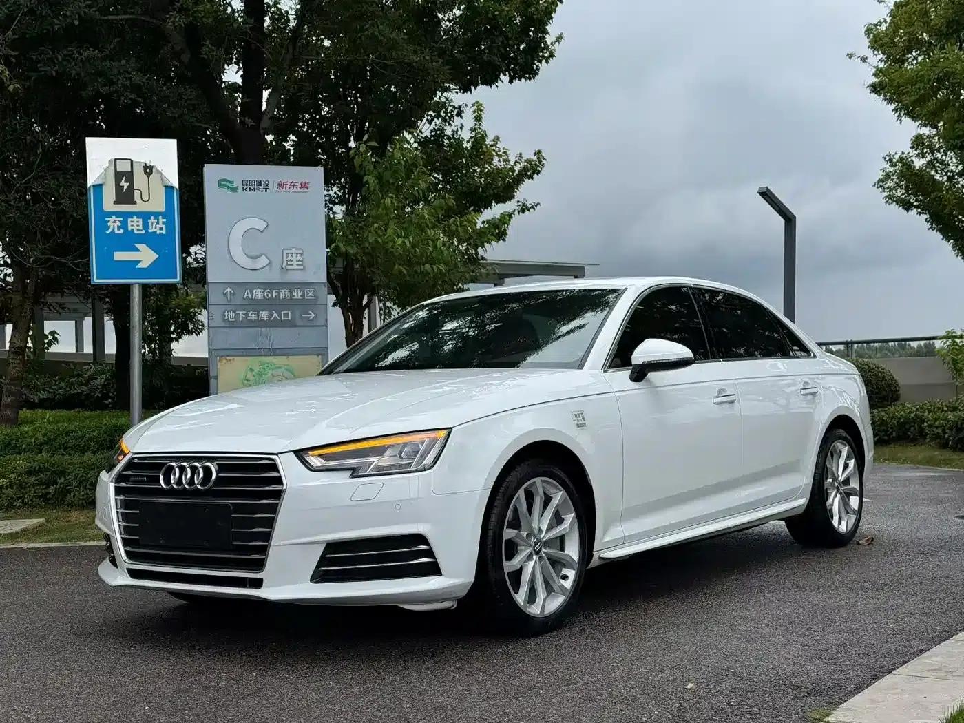 Audi A4L 2017 45 TFSI quattro Sport — миниатюра 1