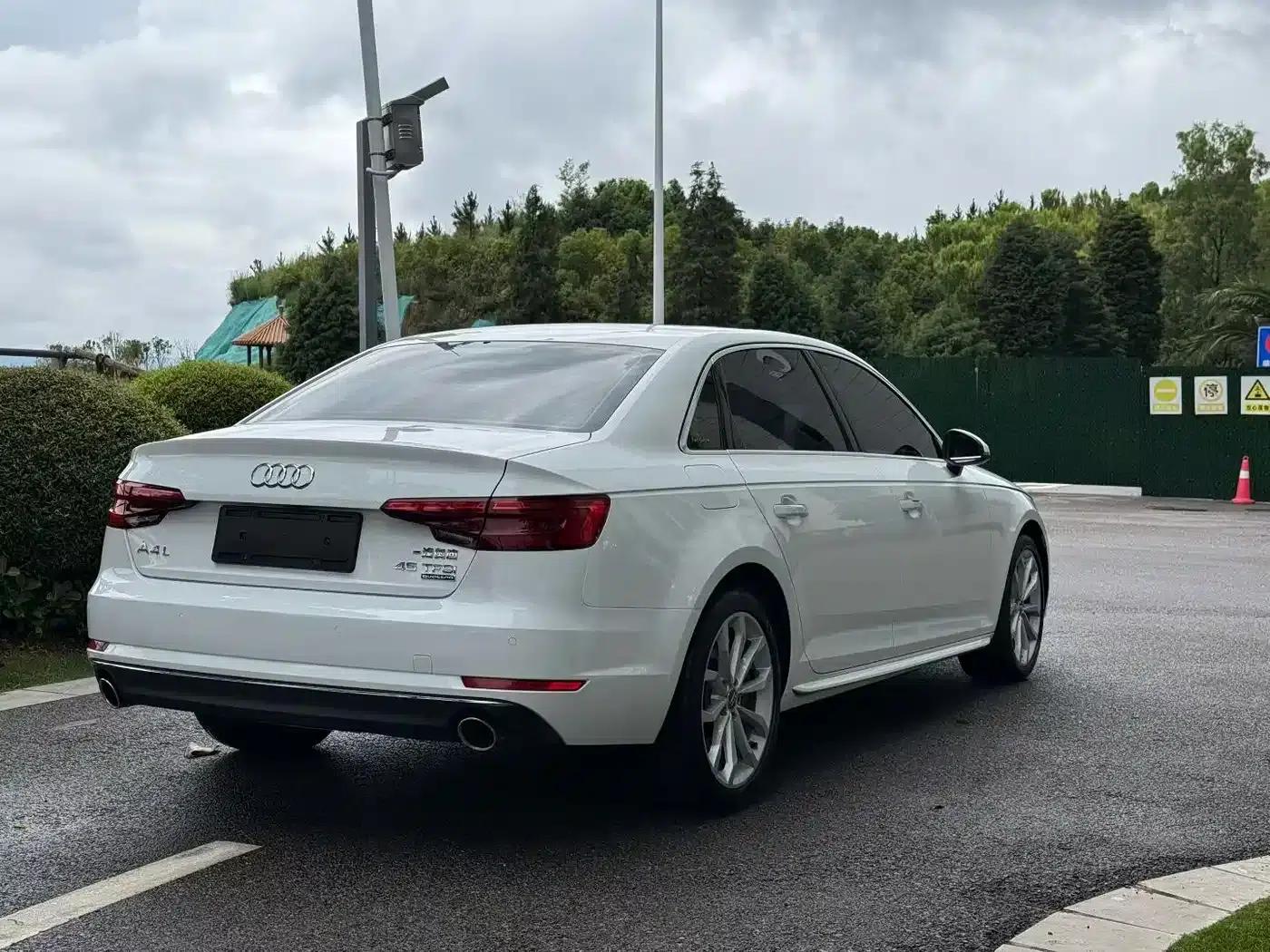 Audi A4L 2017 45 TFSI quattro Sport — миниатюра 9