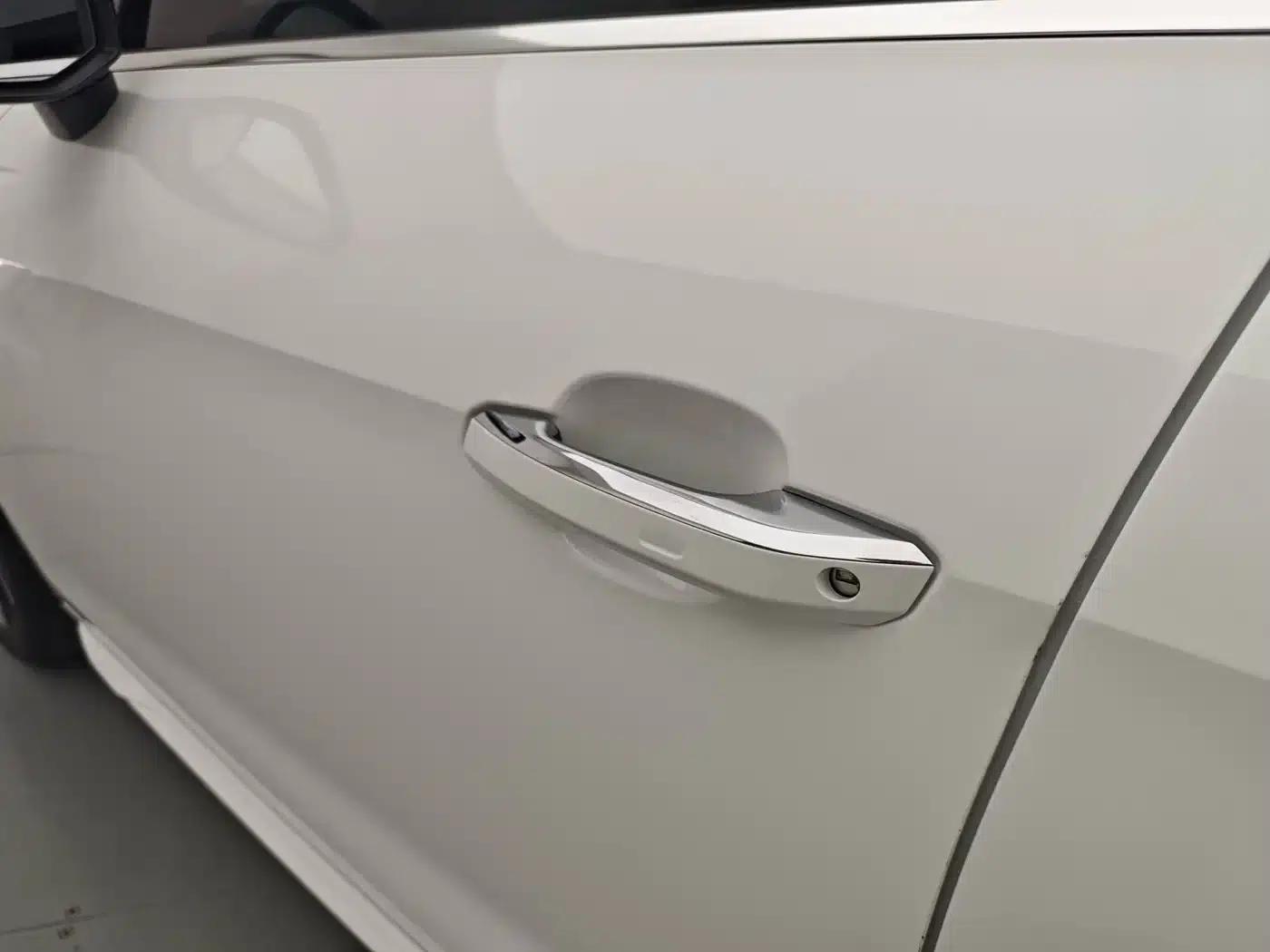 Audi A4L 2022 40 TFSI Luxury Elegance — миниатюра 11
