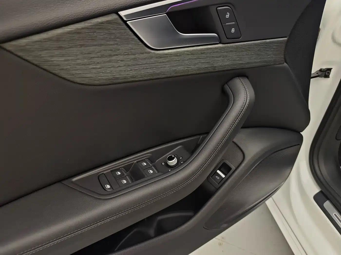 Audi A4L 2022 40 TFSI Luxury Elegance — миниатюра 13