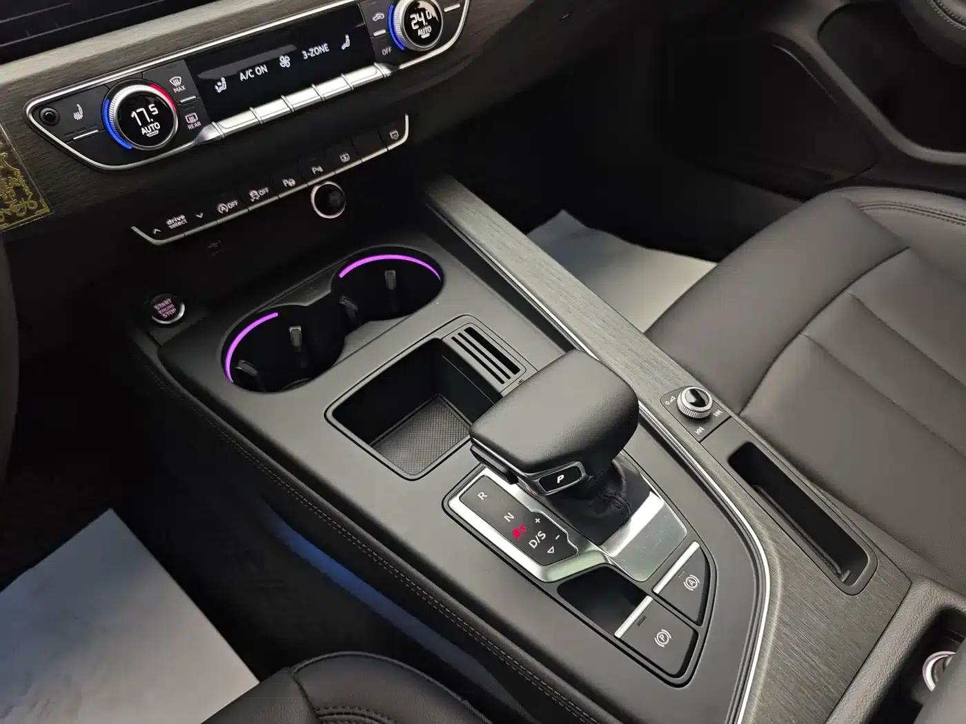 Audi A4L 2022 40 TFSI Luxury Elegance — миниатюра 24