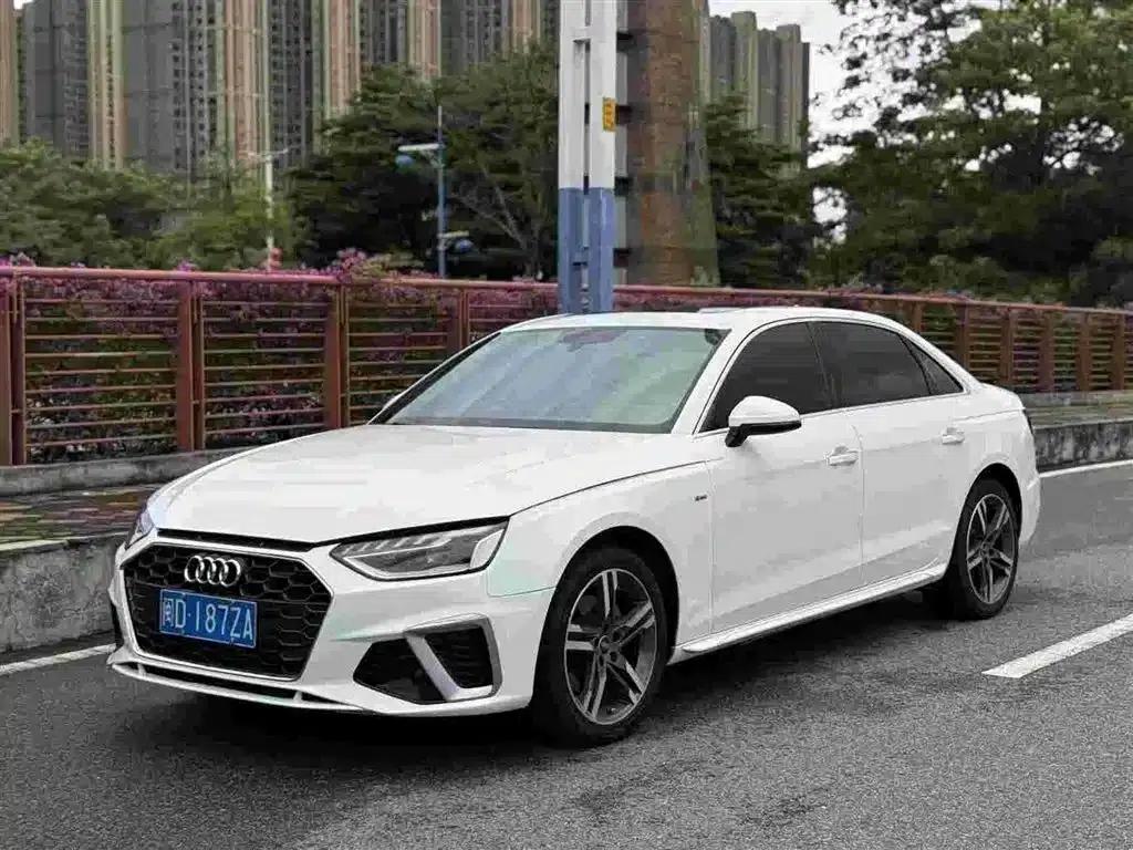Audi A4L 2022 40 TFSI Luxury Dynamic — миниатюра 2