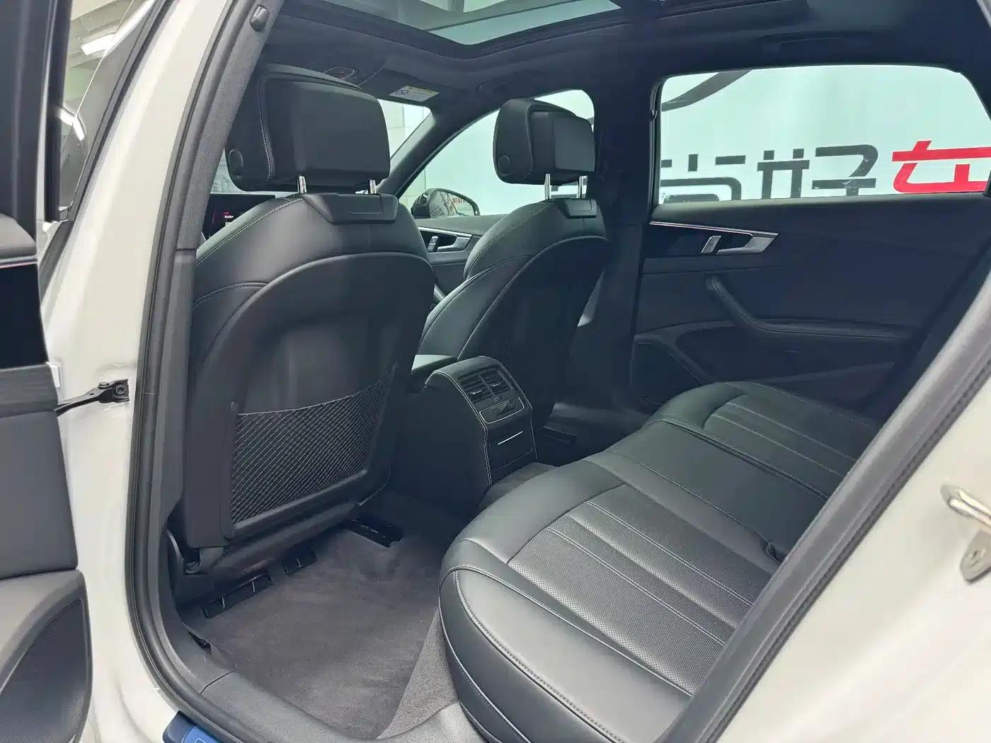 Audi A4L 2024 40 TFSI Luxury Dynamic — миниатюра 14