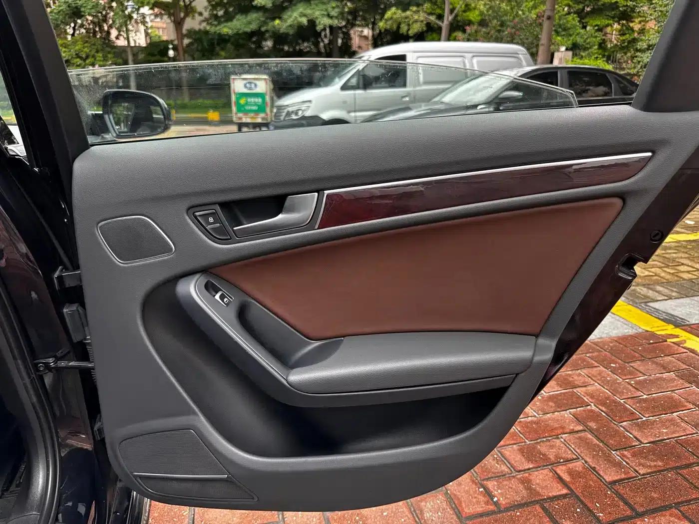 Audi A4L 2013 35 TFSI Automatic Technology Edition — миниатюра 20