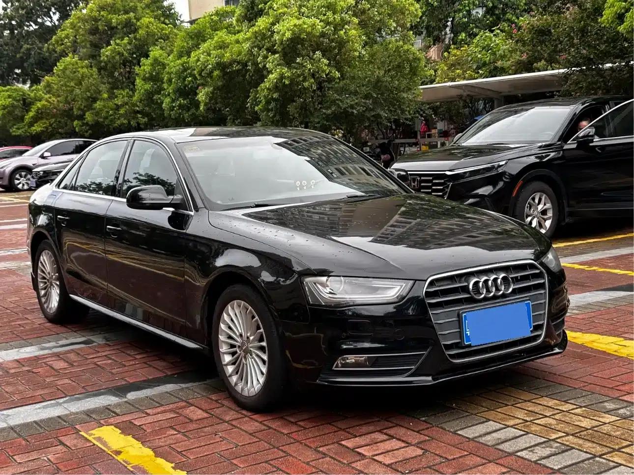 Audi A4L 2013 35 TFSI Automatic Technology Edition — миниатюра 4