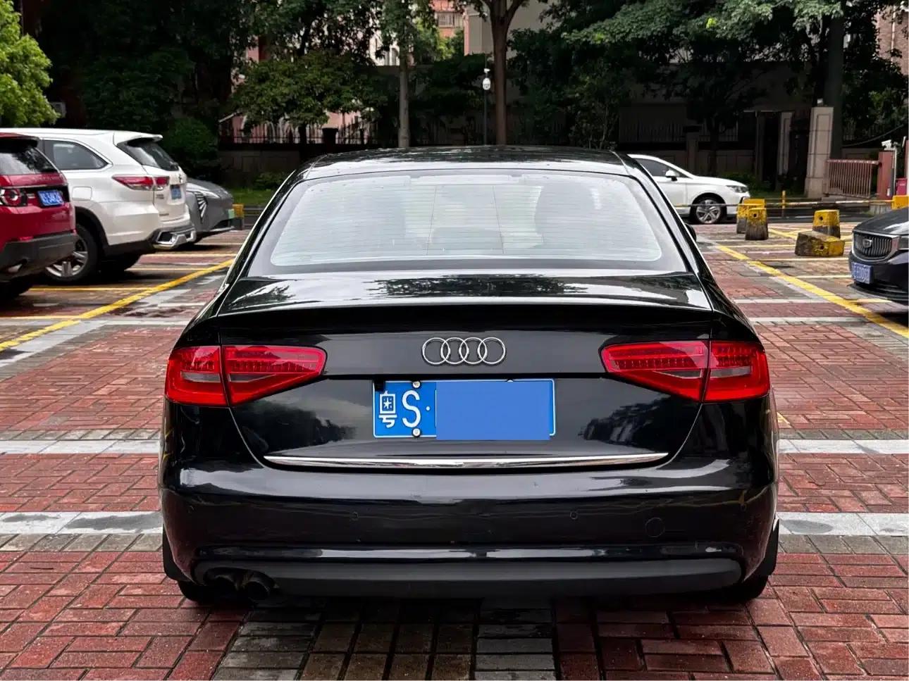 Audi A4L 2013 35 TFSI Automatic Technology Edition — миниатюра 8