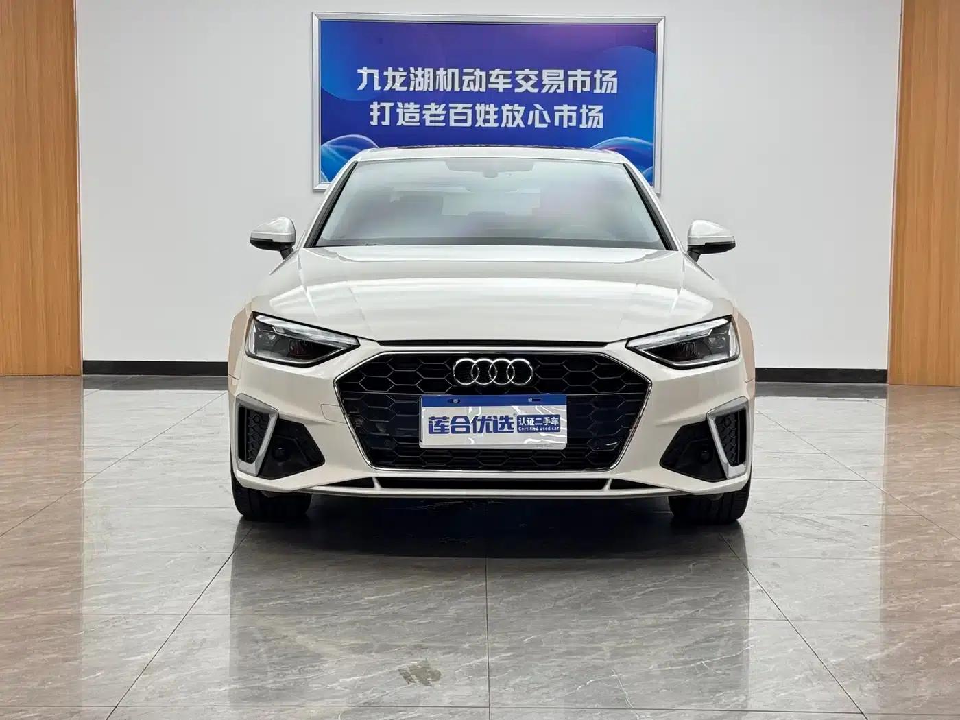 Audi A4L 2022 40 TFSI Fashion Dynamic Edition — миниатюра 2