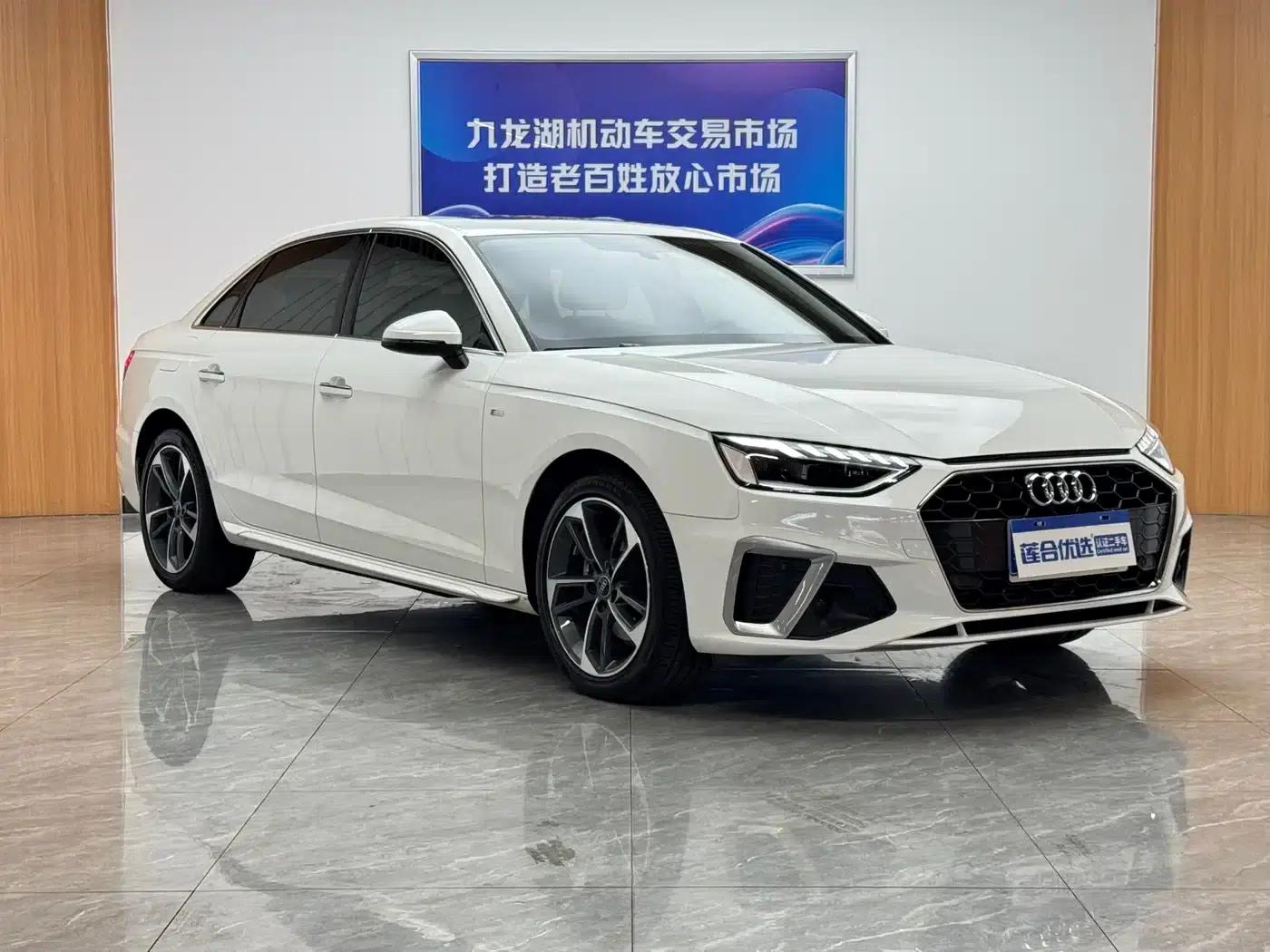 Audi A4L 2022 40 TFSI Fashion Dynamic Edition — миниатюра 3