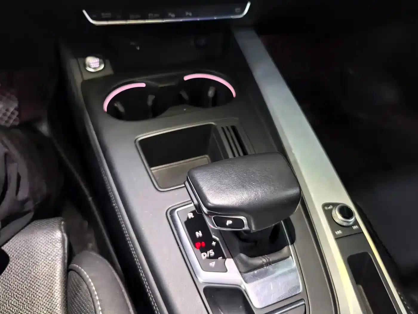 Audi A4L 2022 40 TFSI Luxury Dynamic — миниатюра 8