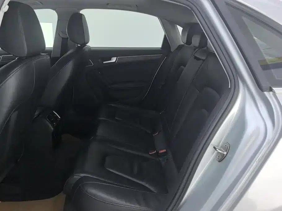 Audi A4L 2016 35 TFSI Automatic Technology Edition — миниатюра 11