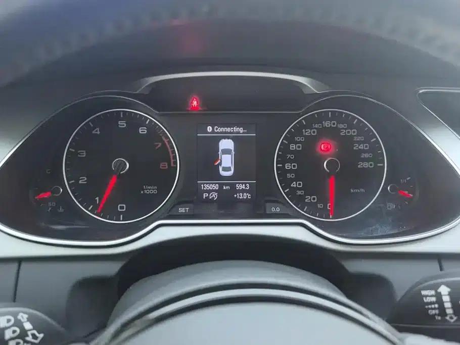Audi A4L 2016 35 TFSI Automatic Technology Edition — миниатюра 14