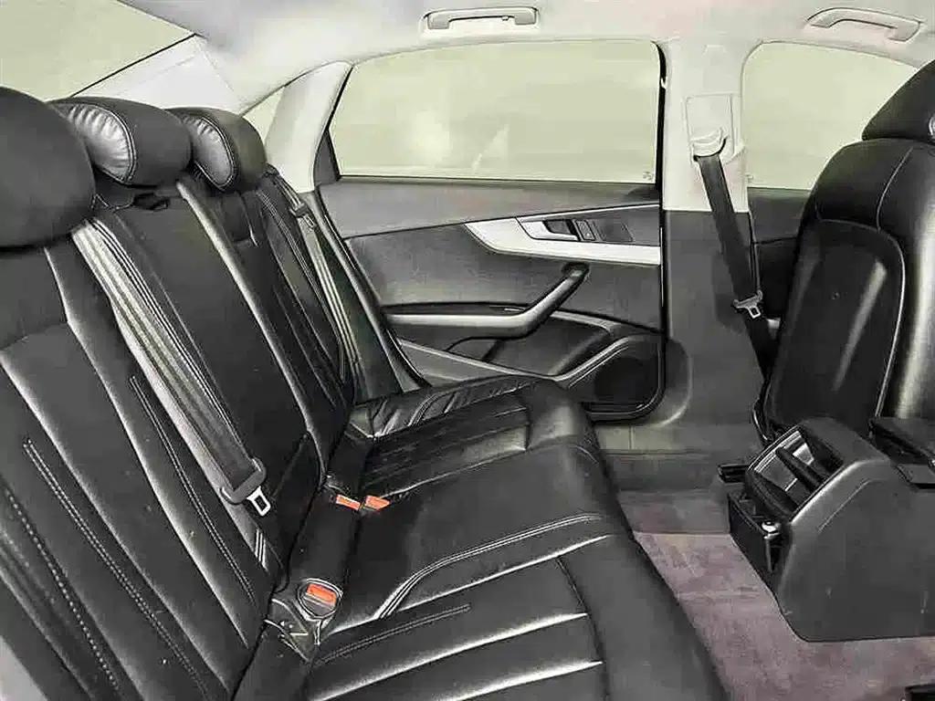 Audi A4L 2018 30th Anniversary Edition 40 TFSI Progressive — миниатюра 7