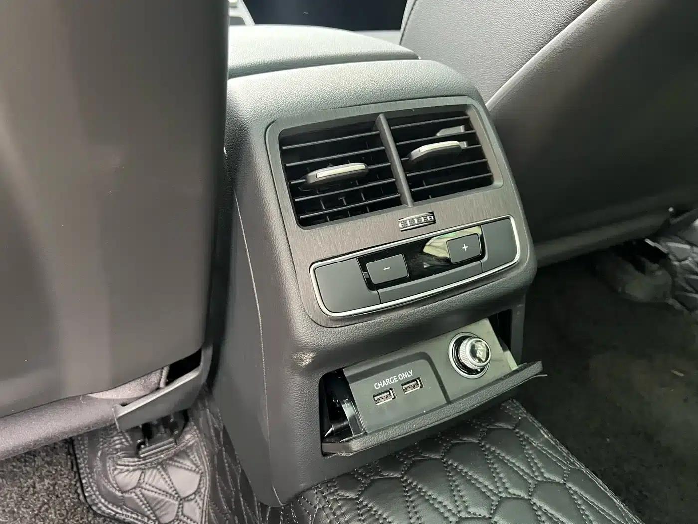 Audi A4L 2024 40 TFSI Fashion Dynamic Edition — миниатюра 16
