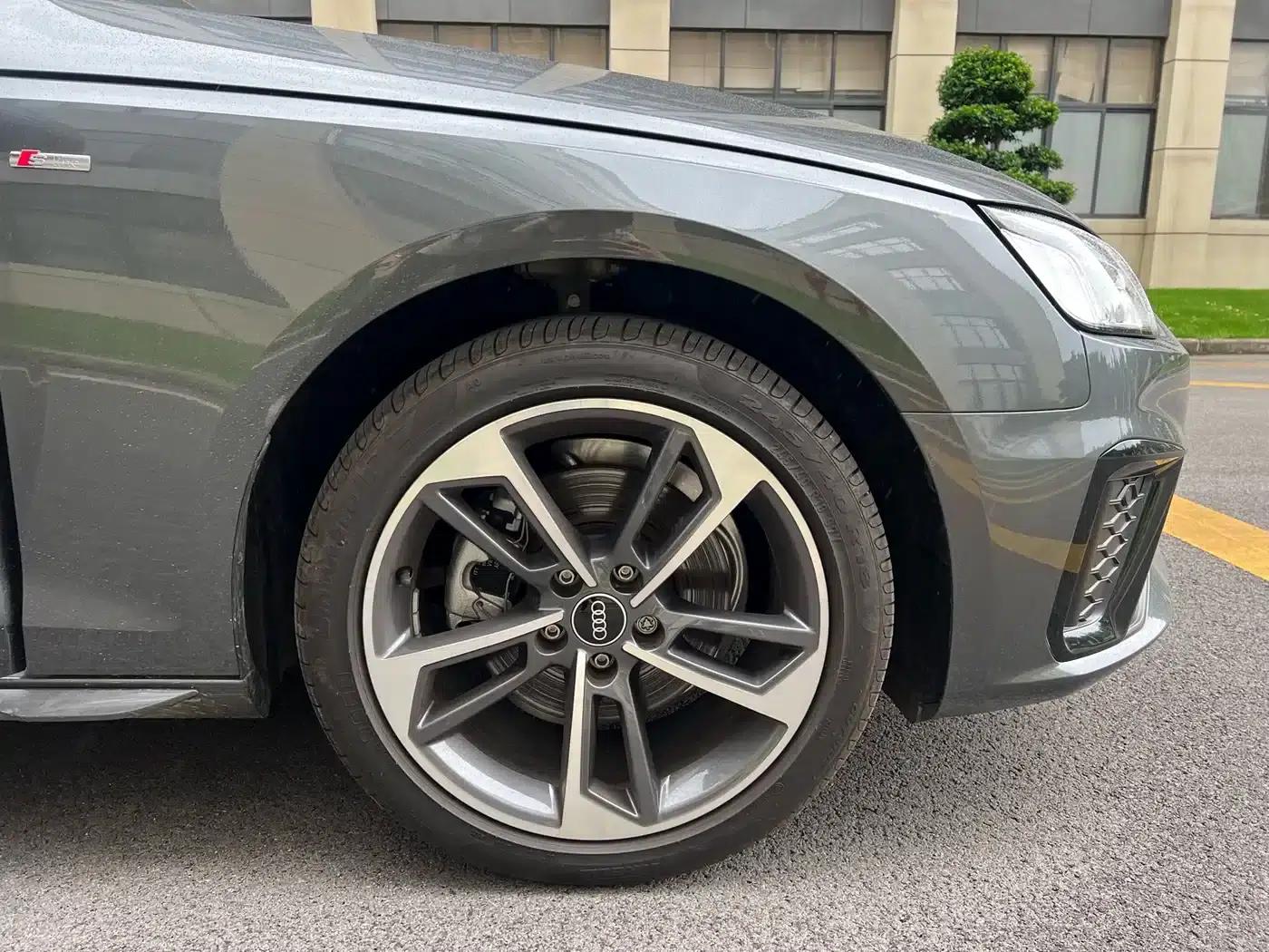 Audi A4L 2024 40 TFSI Fashion Dynamic Edition — миниатюра 23