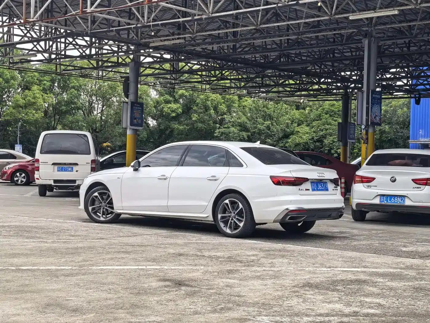 Audi A4L 2020 40 TFSI Fashion Elegance — миниатюра 3