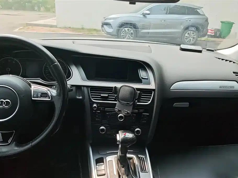 Audi A4L 2015 45 TFSI quattro Sport Edition — миниатюра 13