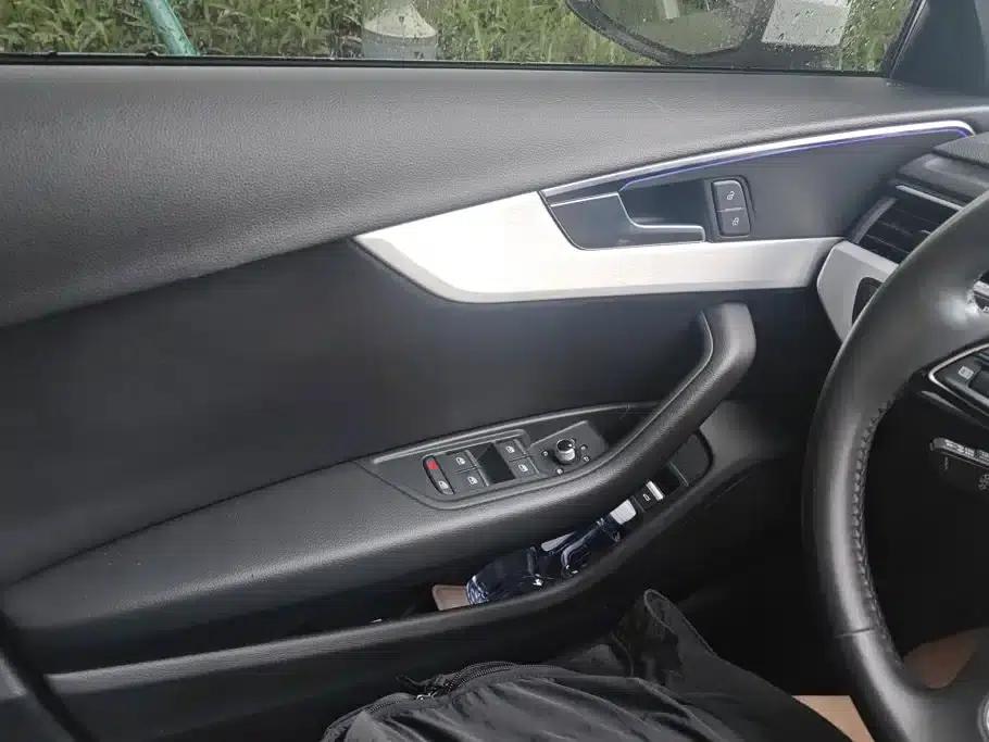 Audi A4L 2020 40 TFSI quattro Luxury Dynamic — миниатюра 7