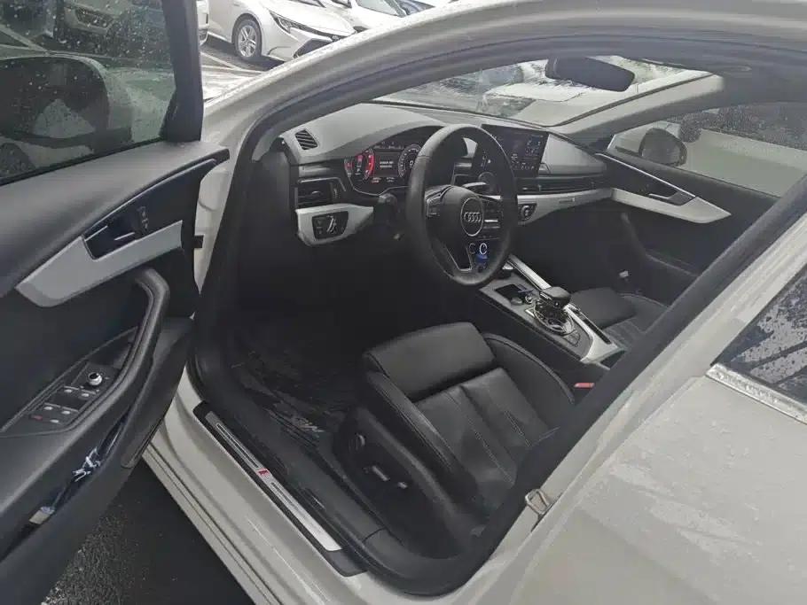 Audi A4L 2020 40 TFSI quattro Luxury Dynamic — миниатюра 9