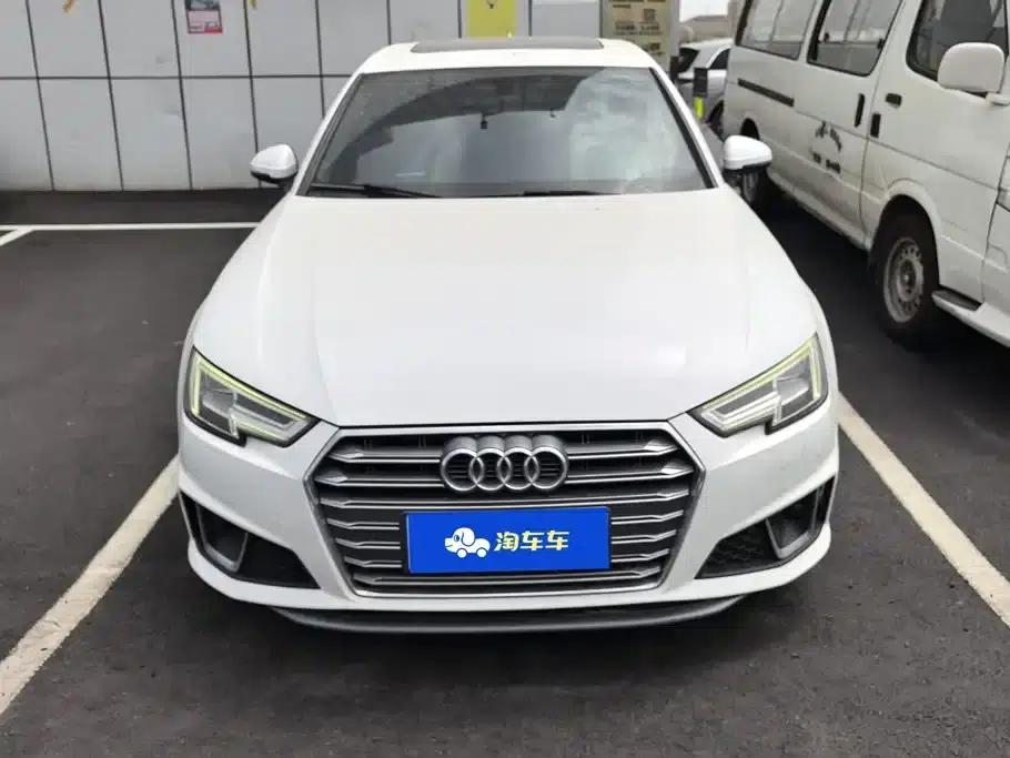 Audi A4L 2019 40 TFSI Fashion Edition (National V Emission Standard) — миниатюра 2