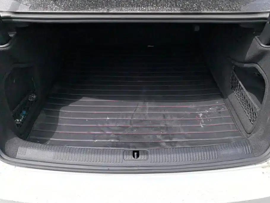 Audi A4L 2019 40 TFSI Fashion Edition (National V Emission Standard) — миниатюра 4